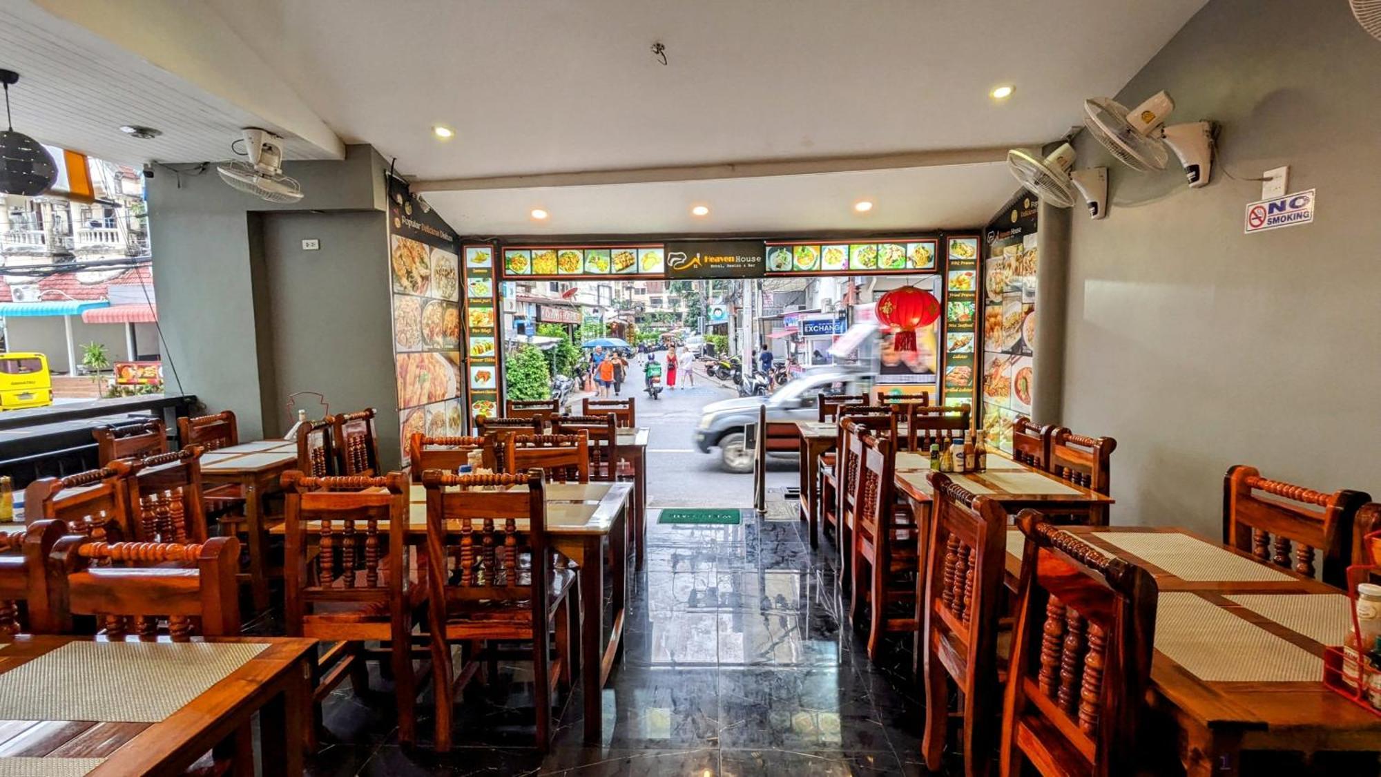 Heaven House Restro & Bar Hotel Patong ภายนอก รูปภาพ