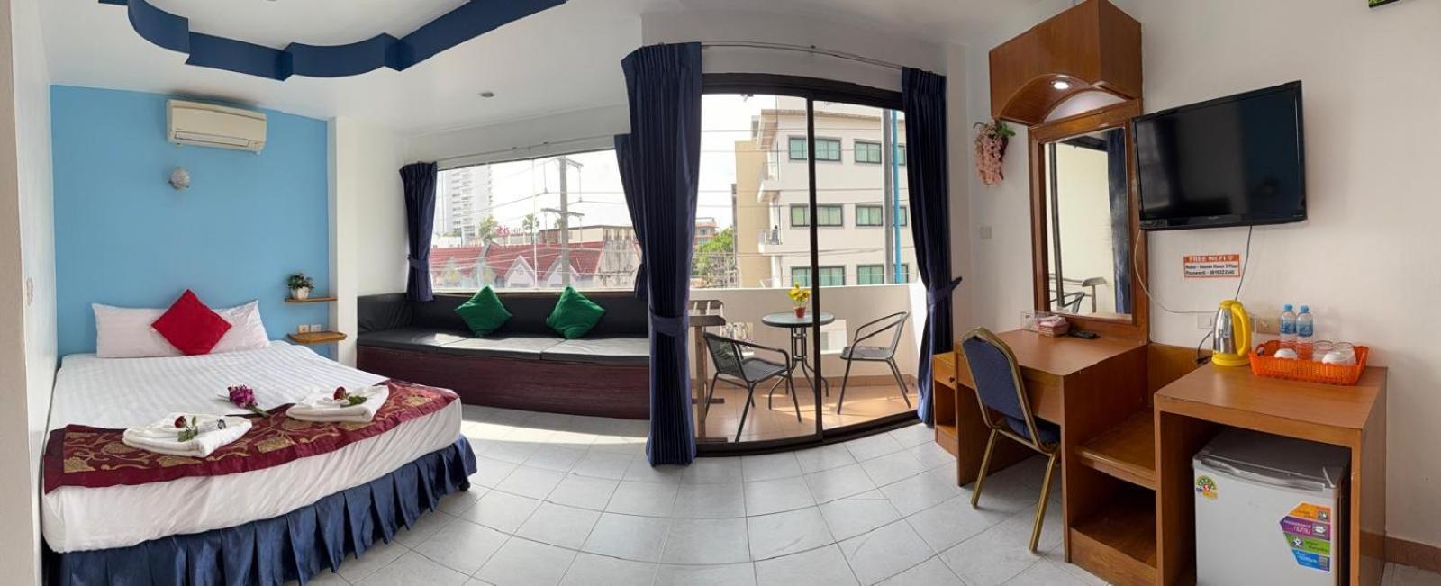 Heaven House Restro & Bar Hotel Patong ภายนอก รูปภาพ