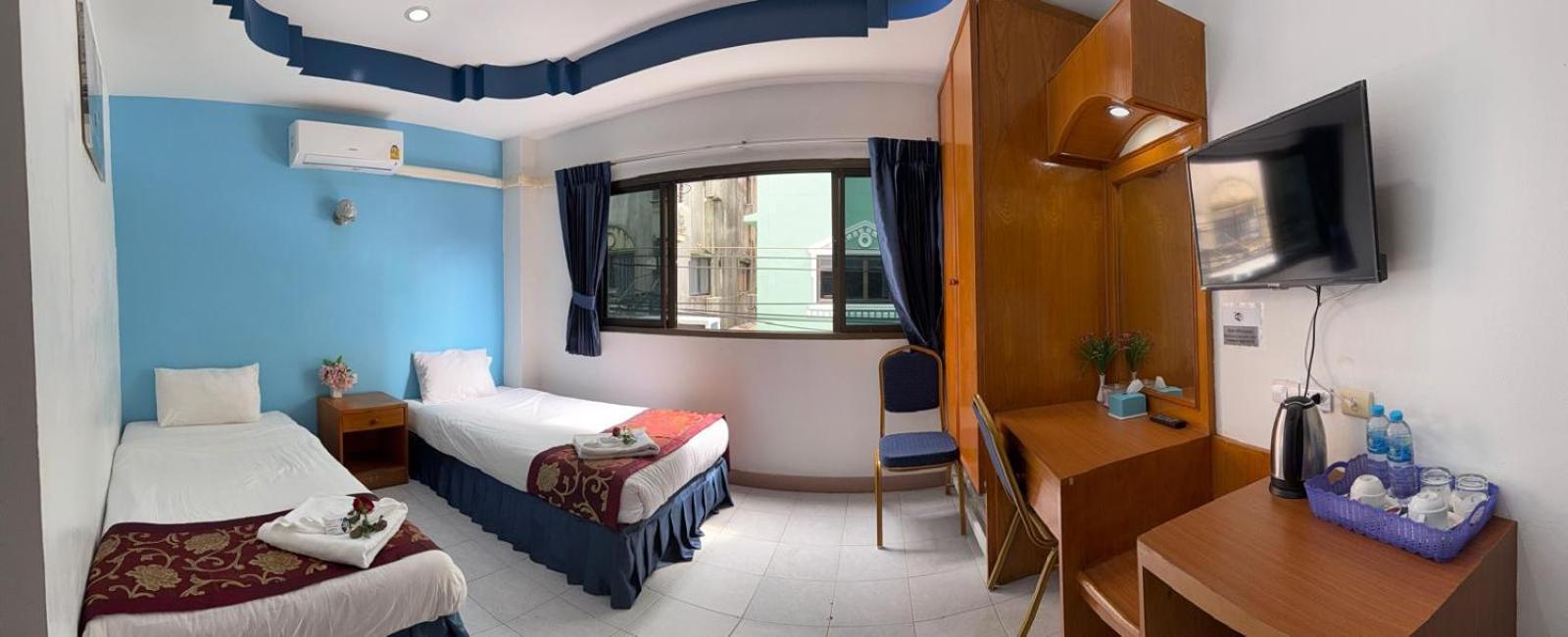 Heaven House Restro & Bar Hotel Patong ภายนอก รูปภาพ